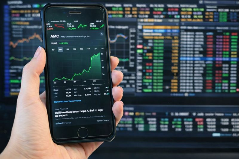 What is naked short selling - How the Naked Short Selling Process Unfolds in Practice